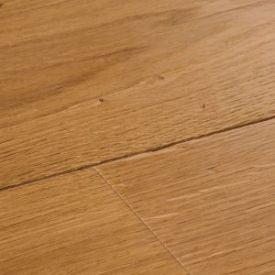 Woodpecker Chepstow Distressed Natural Oak